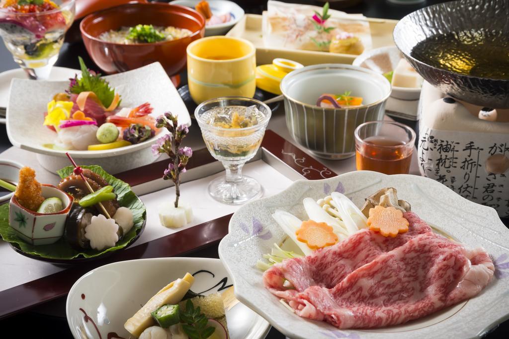 Juhachiro Hotel Gifu Bagian luar foto
