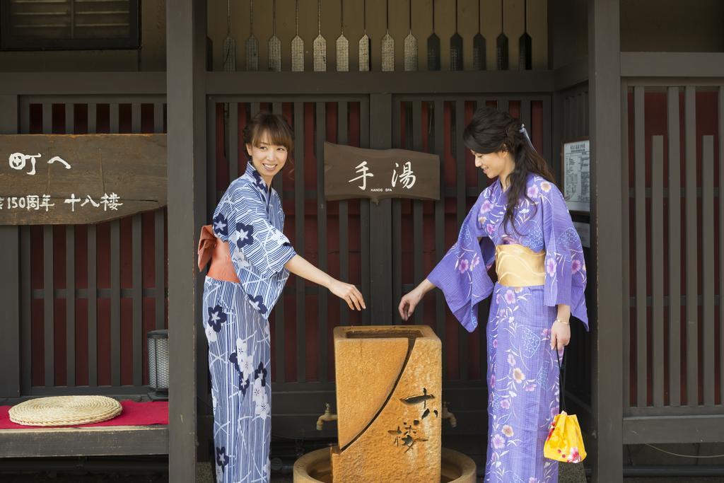Juhachiro Hotel Gifu Bagian luar foto