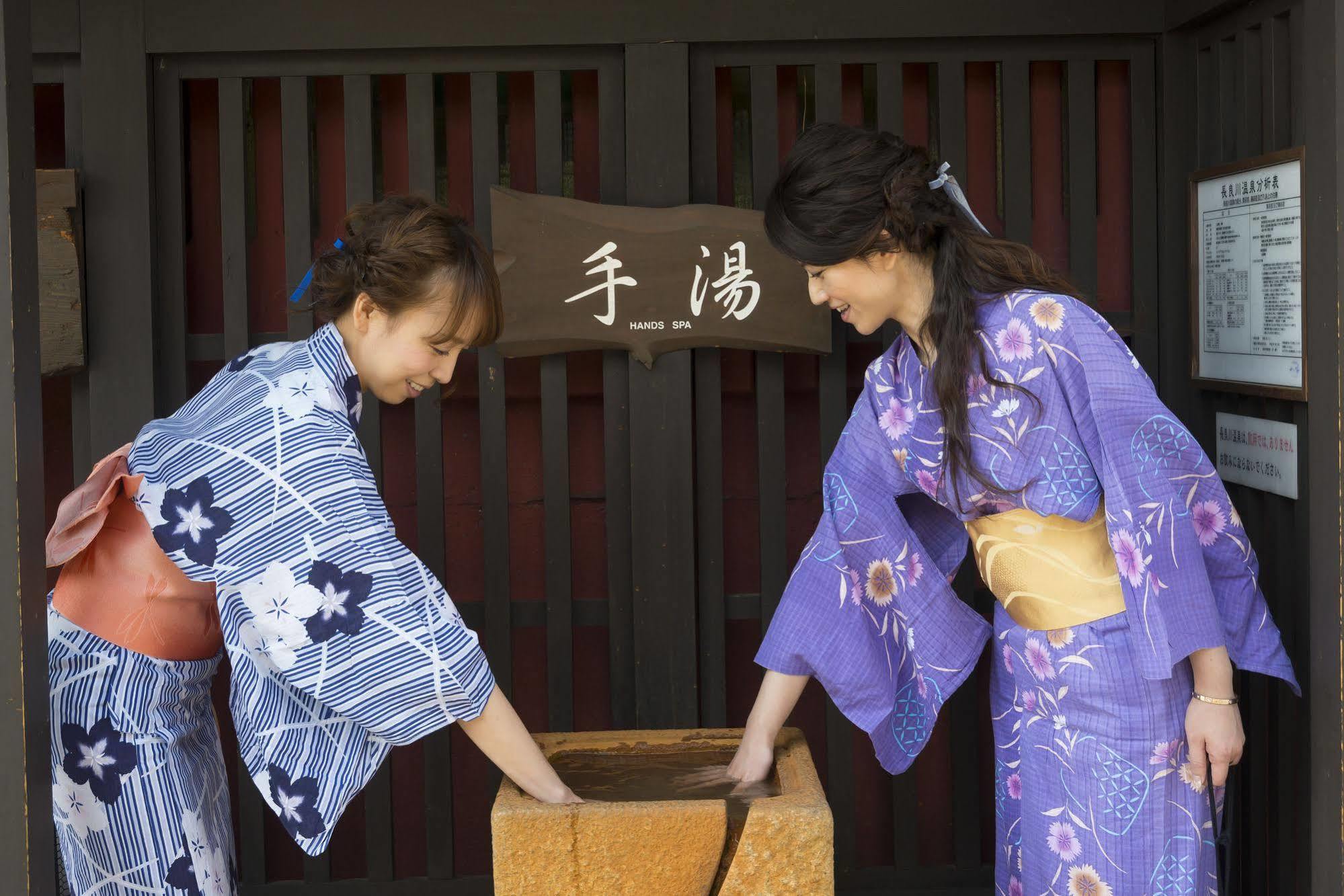 Juhachiro Hotel Gifu Bagian luar foto