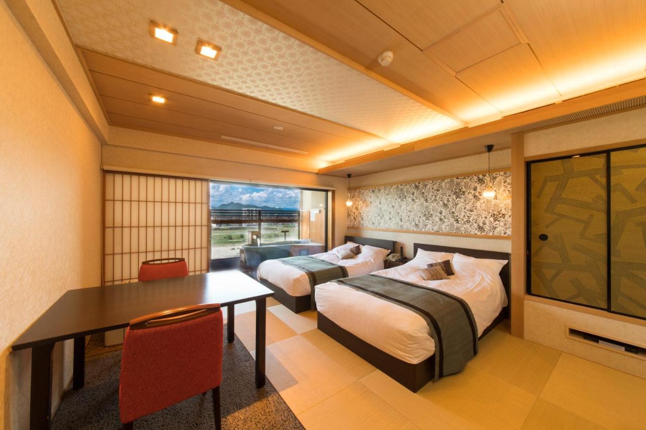 Juhachiro Hotel Gifu Bagian luar foto